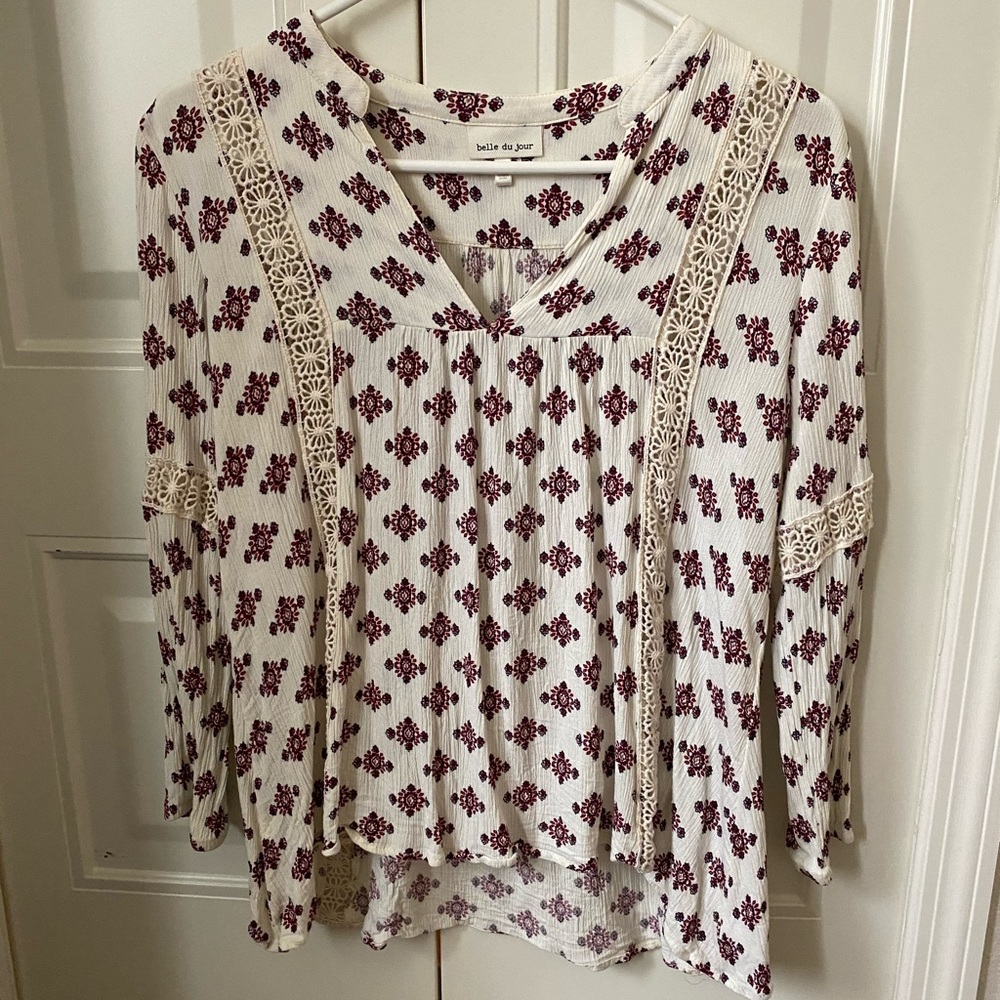 Cream blouse with floral and lace designs